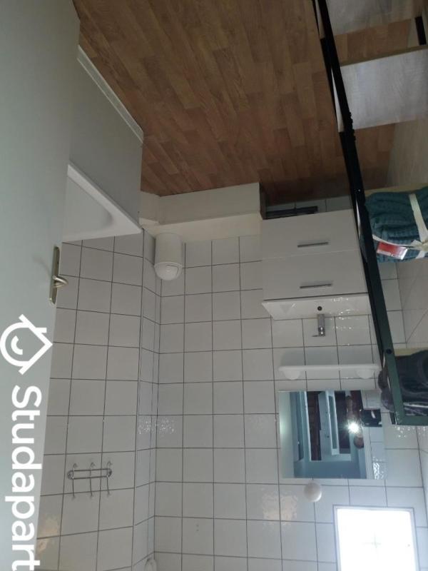 Chambre - 13 m² - 1 pièce