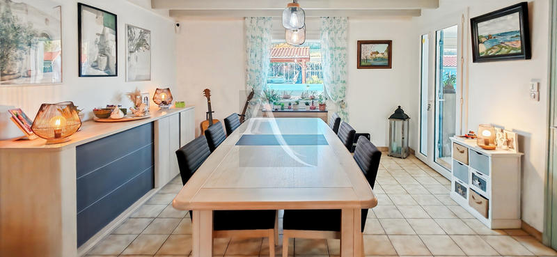 Maison - 110 m² - 5 pièces