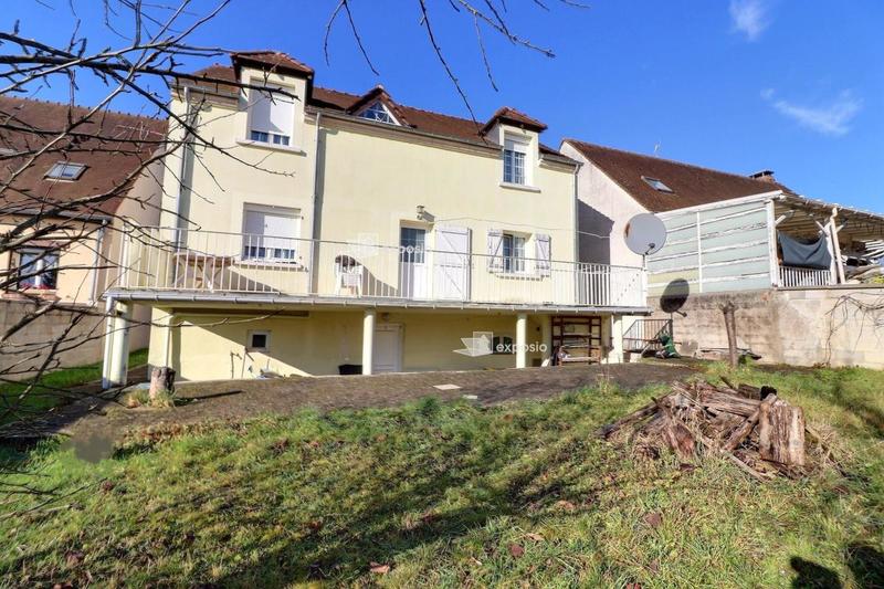 Maison - 171 m² - 8 pièces