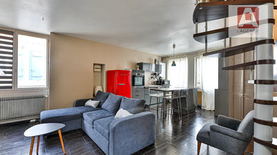 Loft - 83 m² - 3 pièces