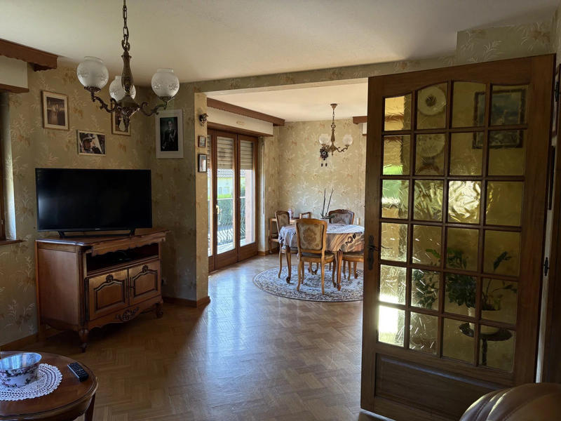 Maison - 152 m² - 7 pièces