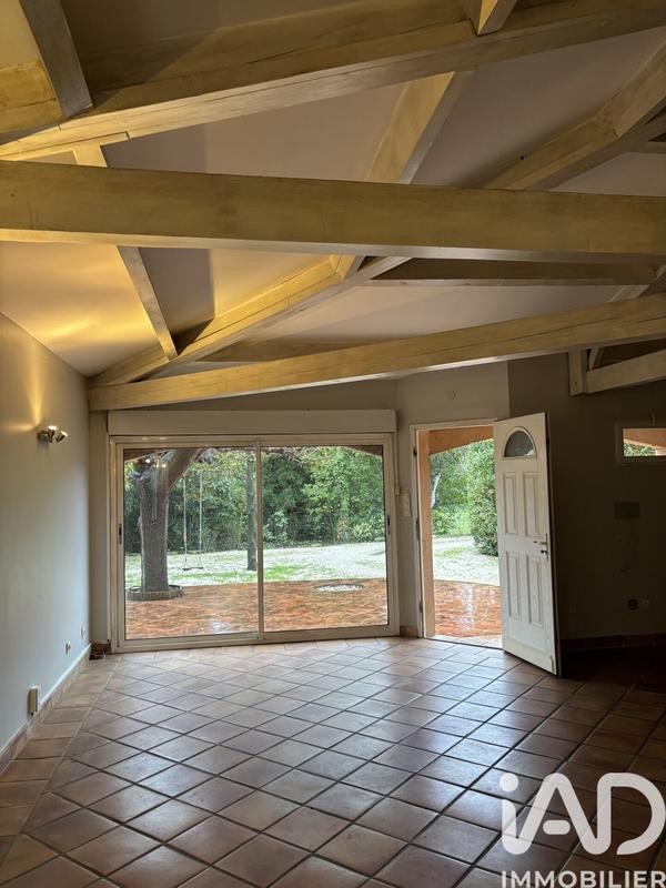 Maison - 98 m² - 4 pièces