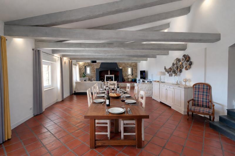 Maison - 208 m² - 5 pièces