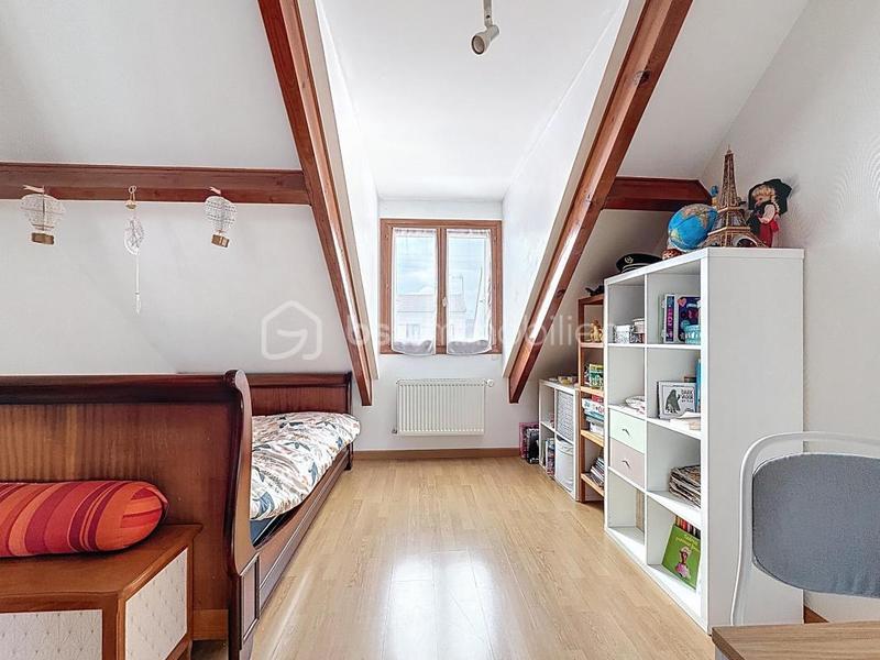 Maison - 104 m² - 5 pièces