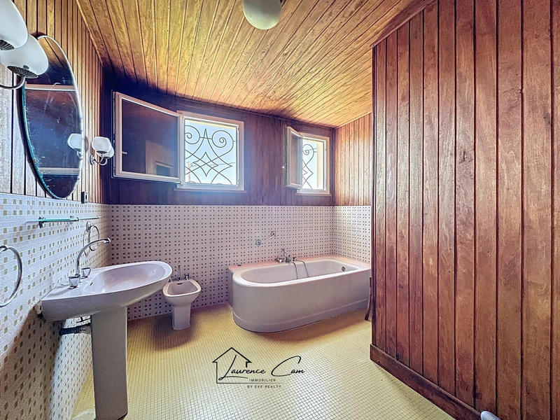 Maison ancienne - 172 m² - 9 pièces