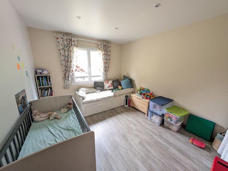 Maison - 90 m² - 3 pièces