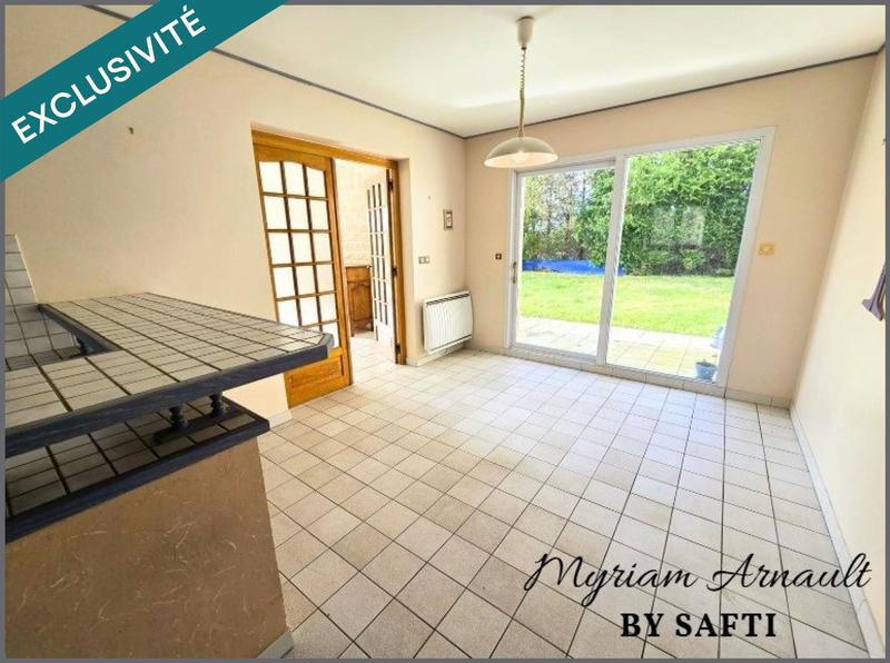Maison - 230 m² - 7 pièces