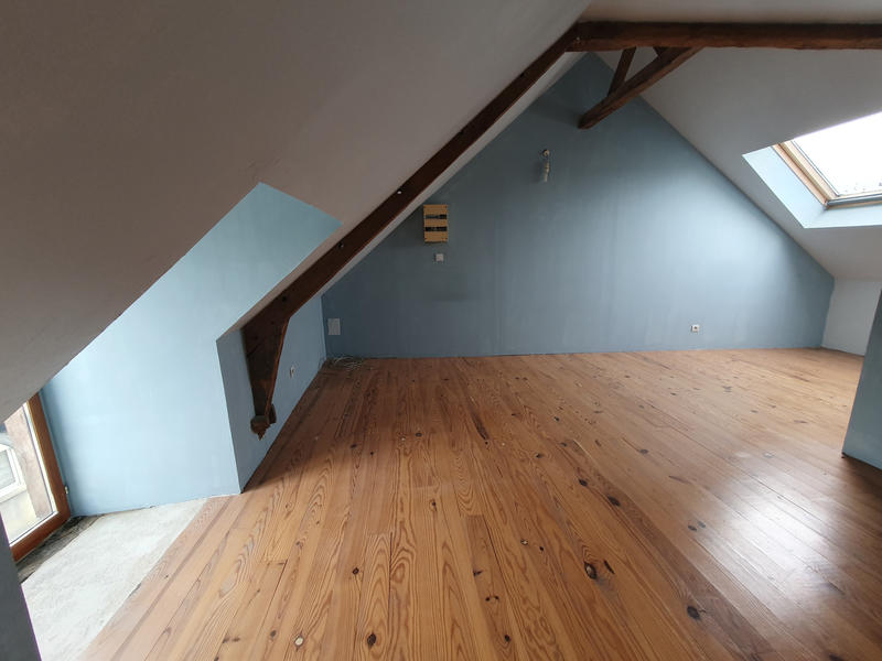 Maison - 150 m² - 8 pièces