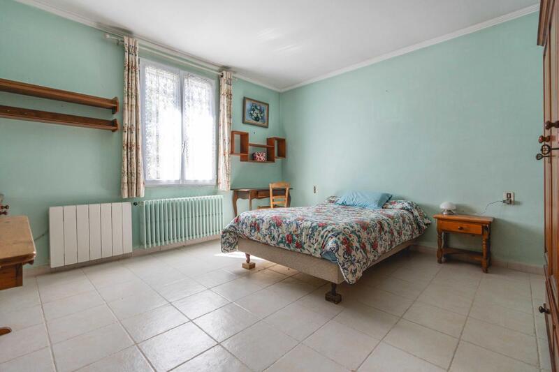 Maison - 96 m² - 4 pièces