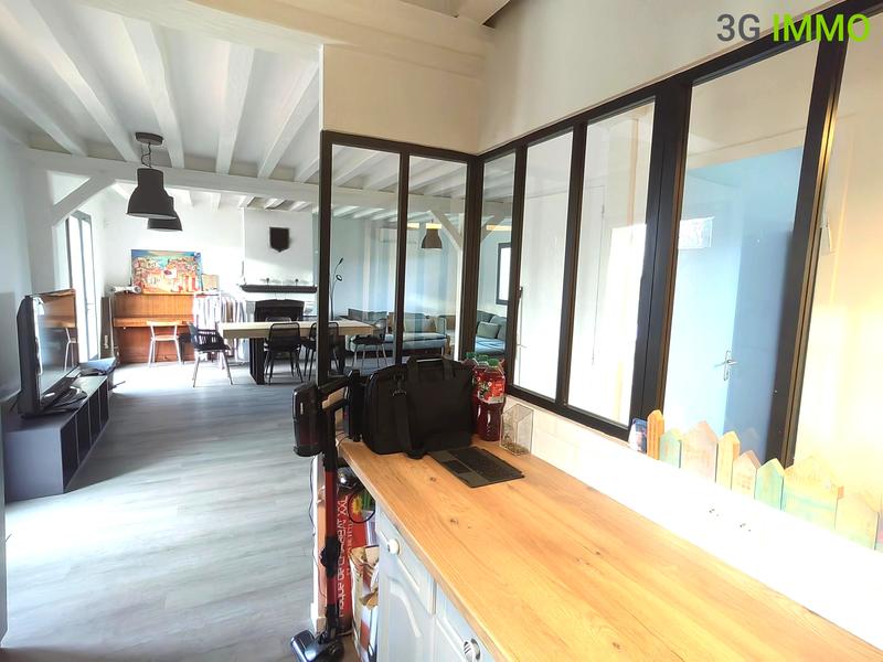 Maison traditionnelle - 130 m² - 7 pièces