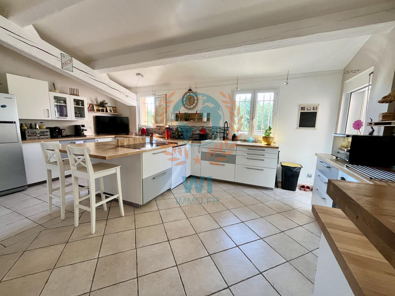 Maison - 140 m² - 4 pièces