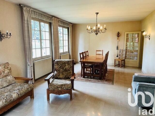 Maison - 166 m² - 7 pièces