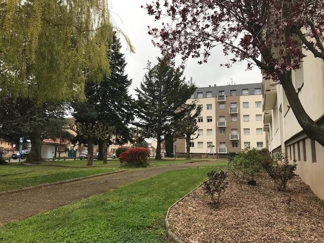 Appartement - 65 m² - 4 pièces