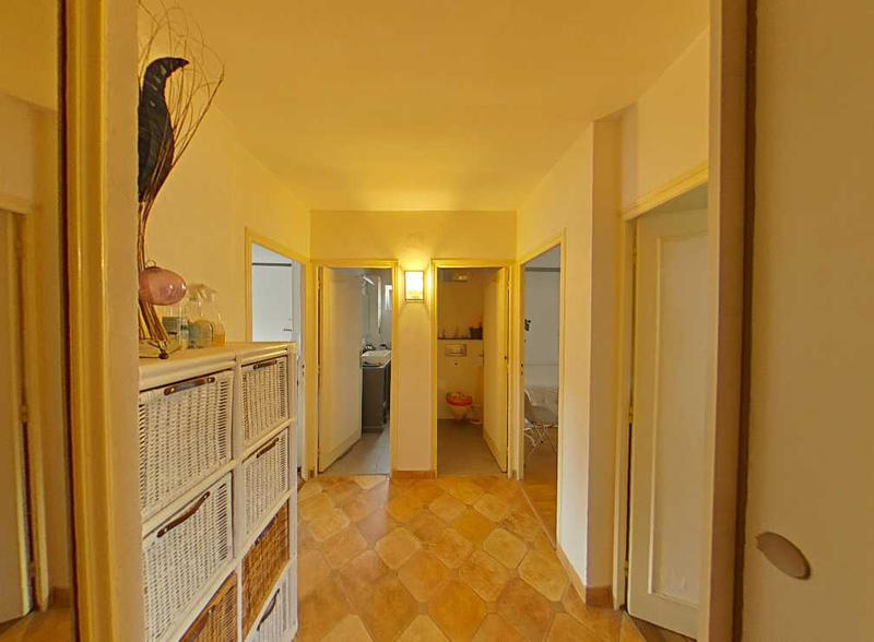 Appartement - 152 m² - 6 pièces