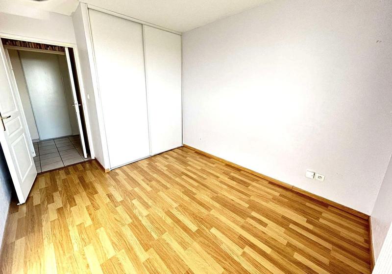 Appartement - 117 m² - 6 pièces