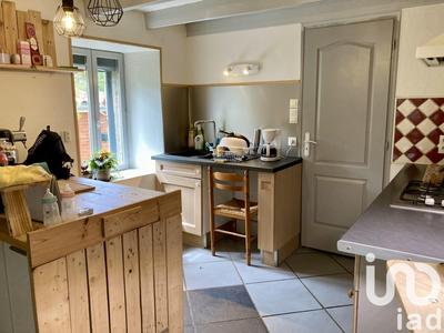 Maison - 310 m² - 11 pièces