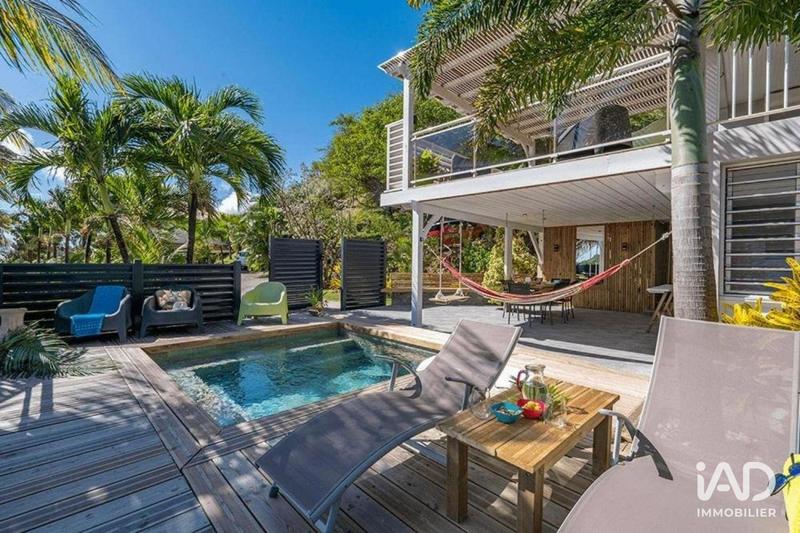 Maison - 277 m² - 8 pièces