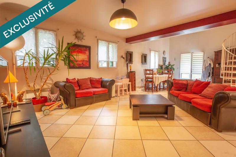 Maison - 140 m² - 5 pièces