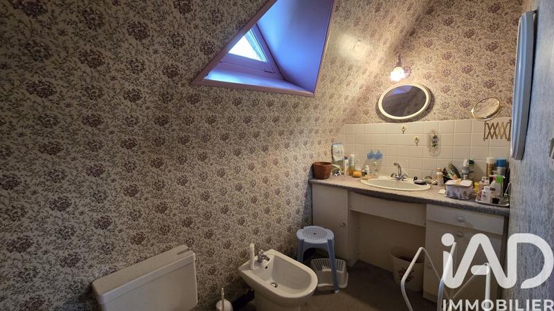 Maison - 125 m² - 8 pièces