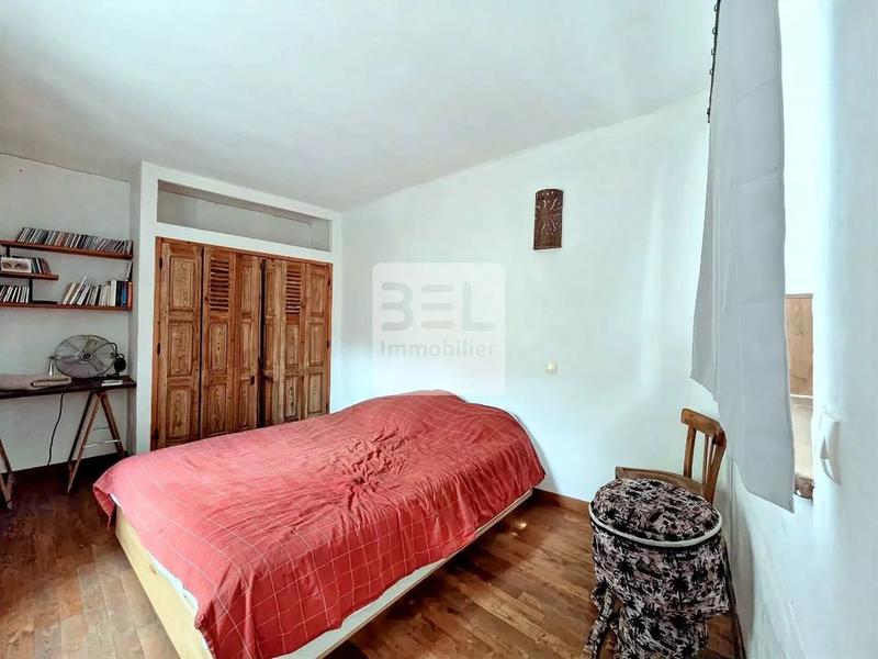 Appartement - 110 m² - 7 pièces