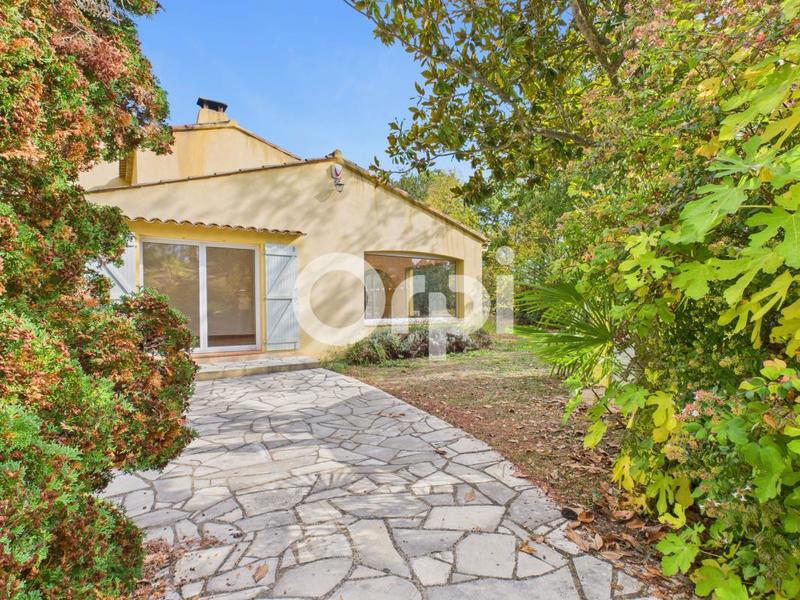 Maison - 200 m² - 6 pièces