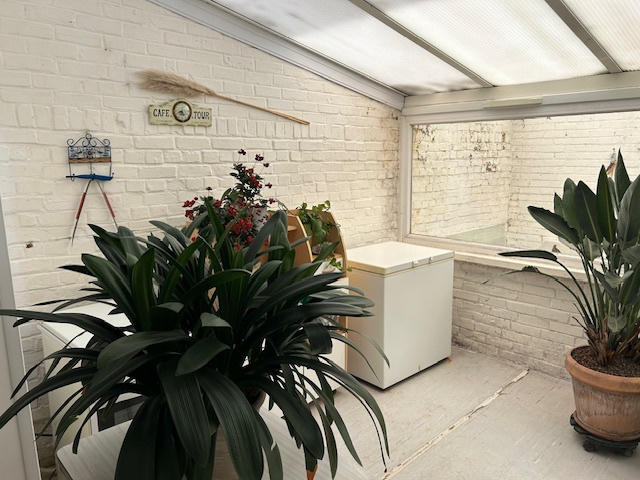 Maison - 80 m² - 8 pièces