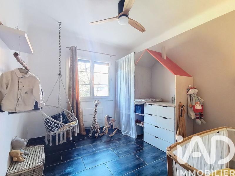 Maison - 185 m² - 5 pièces