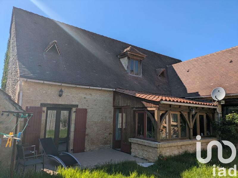 Maison - 211 m² - 11 pièces