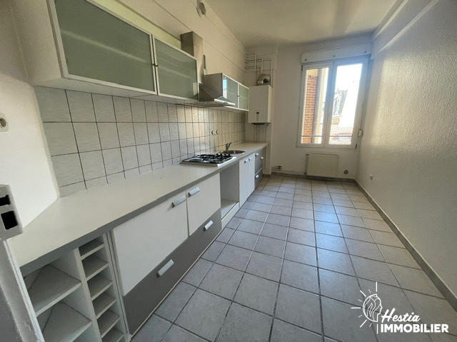 Appartement - 107 m² - 6 pièces