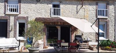 Maison - 174 m² - 11 pièces