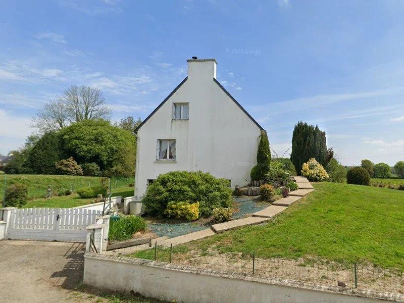 Maison - 98 m² - 5 pièces