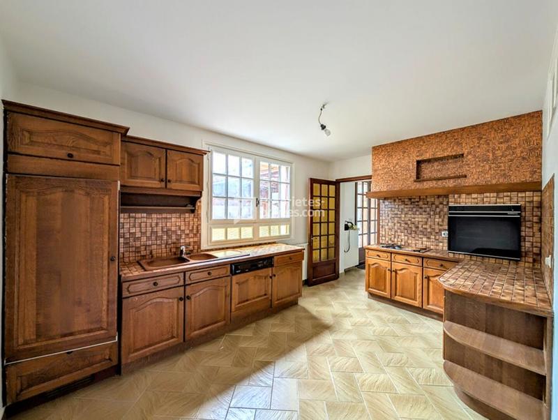 Maison - 140 m² - 4 pièces