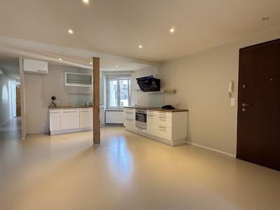 Appartement - 83 m² - 3 pièces