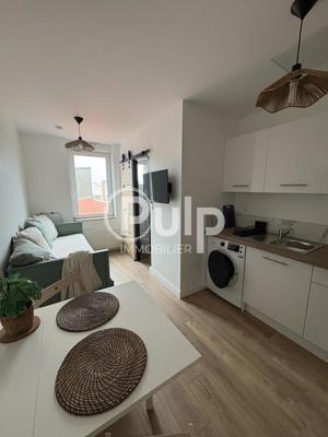 Studio - 13 m² - 1 pièce