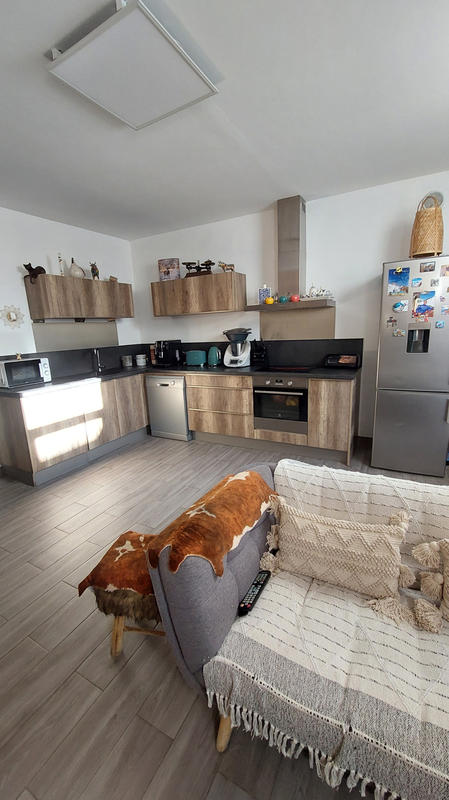 Appartement - 93 m² - 3 pièces