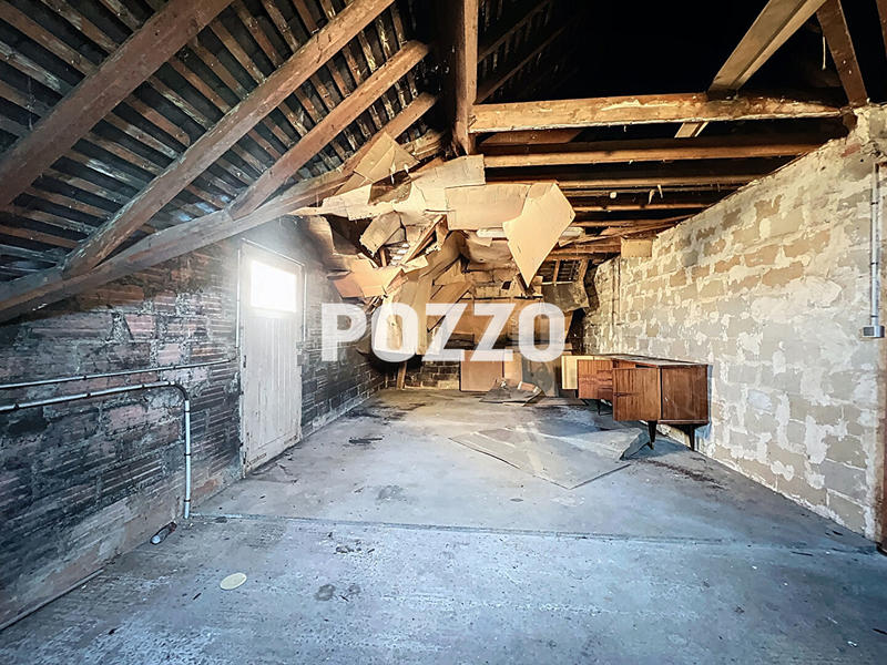 Immeuble - 245 m² - 5 pièces