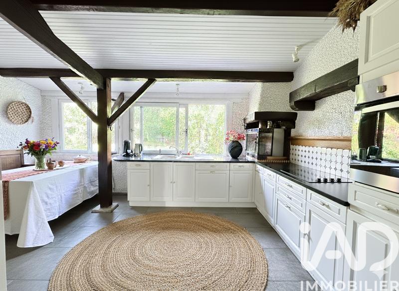 Maison - 176 m² - 7 pièces