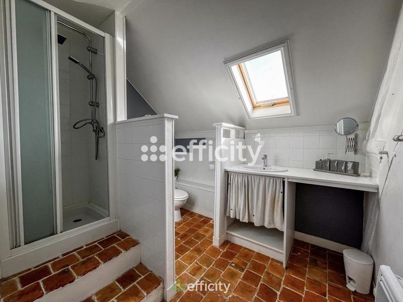 Maison - 176 m² - 7 pièces