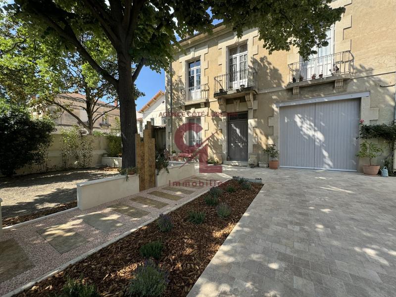 Maison - 178 m² - 6 pièces