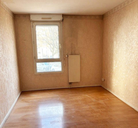 Appartement - 60 m² - 2 pièces