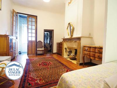 Viager - Maison - 200 m² - 5 pièces