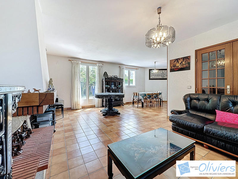 Maison - 133 m² - 6 pièces