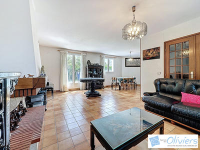 Maison - 133 m² - 6 pièces