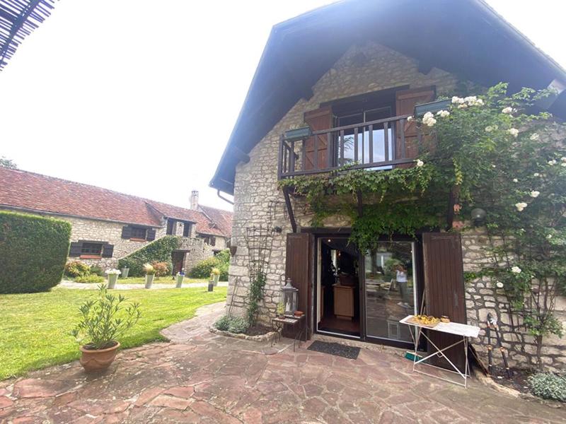 Longère - 355 m² - 14 pièces