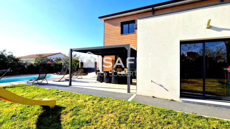 Maison - 125 m² - 6 pièces