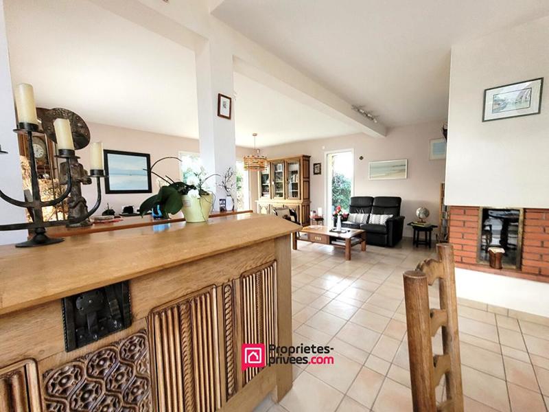 Maison - 174 m² - 6 pièces