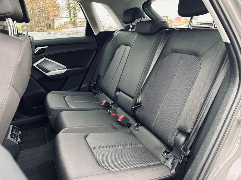 Audi Q3 II 35 Tfsi 150 Business Line