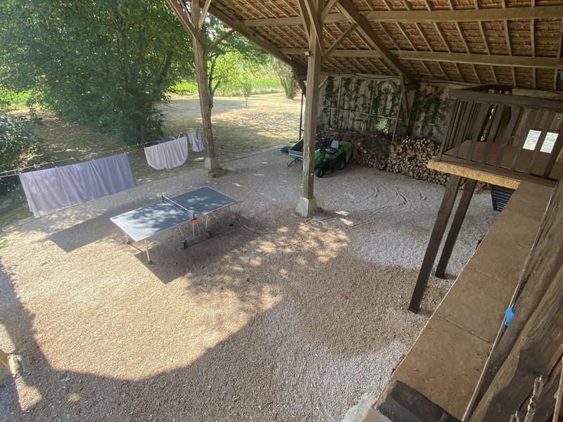 Propriété - 191 m² - 16 pièces