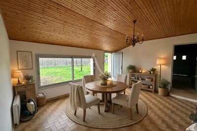 Maison - 85 m² - 5 pièces