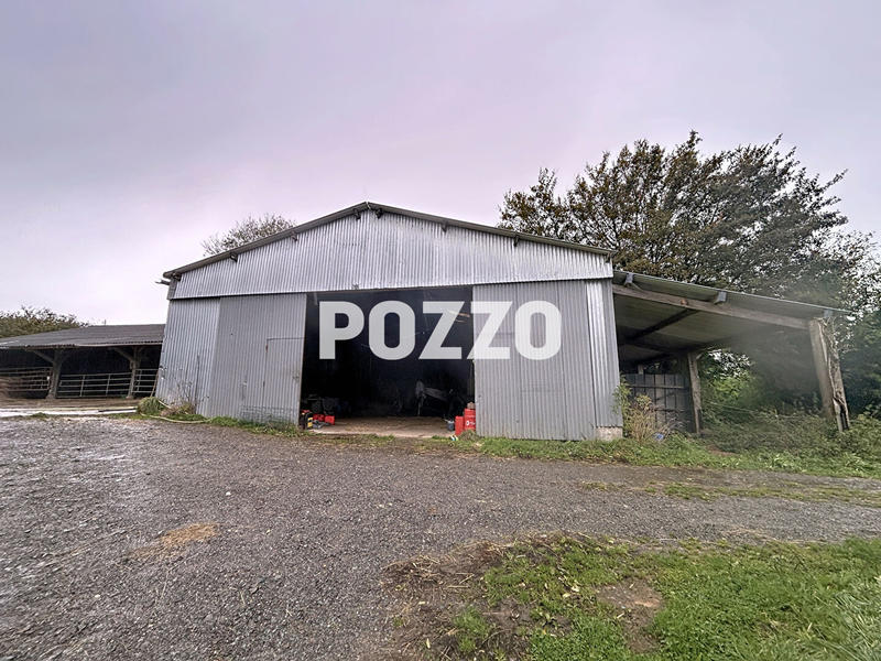 Maison - 12 840 m² - 2 pièces